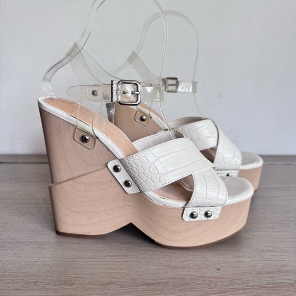 Gianni Bini Maroew Double Banded Wood Wedges Size 7 Platform Sandals Ultra High‎ - Picture 1 of 13